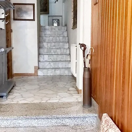 Spacious House With Terrace&balcony In Сasa de vacaciones *