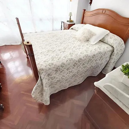 Spacious House With Terrace And Balcony In *